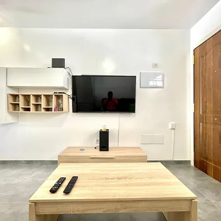 One Bedroom With Wifi, Pool In Tenerife South Lägenhet
